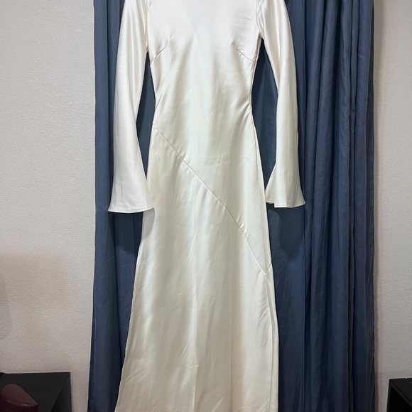 Olivia Rose / One Addington Satin Eden Dress Large - Picture 4 of 5